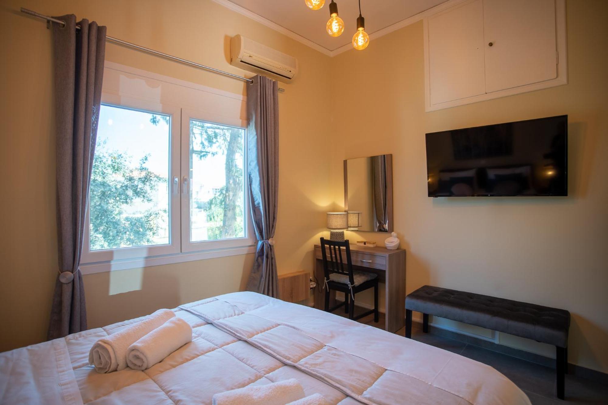 Two Bedroom Apartment, Mytilene Lesvos Extérieur photo
