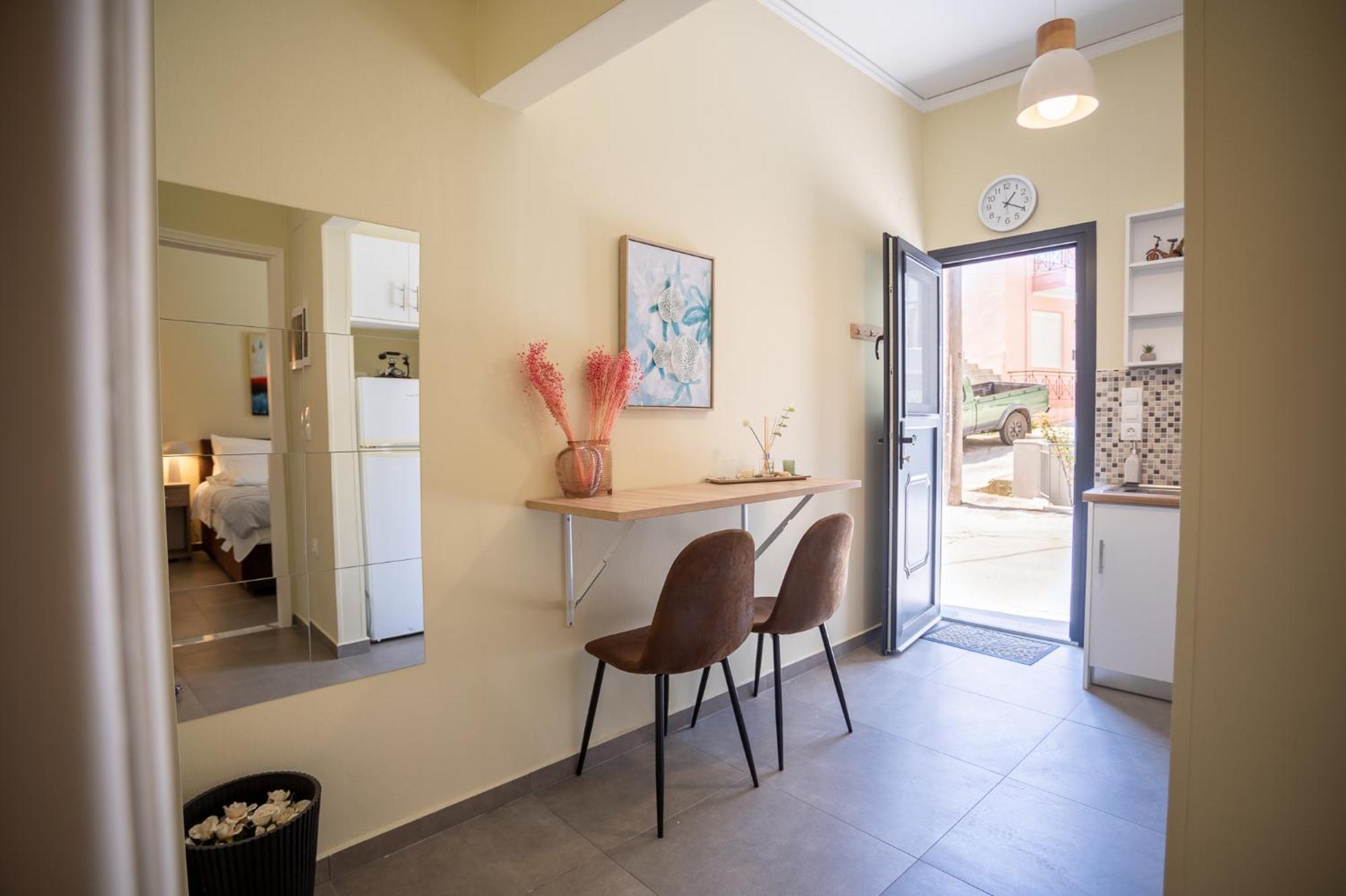 Two Bedroom Apartment, Mytilene Lesvos Extérieur photo